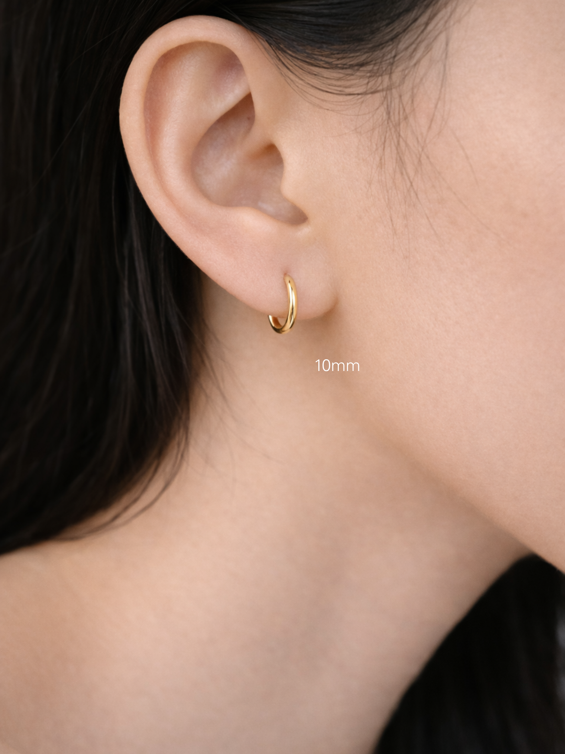 Mini Faris Essential Huggie Hoops - Image 3