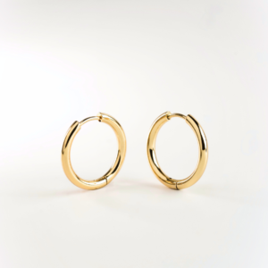 Faris 2.5mm Essential Huggie Hoops