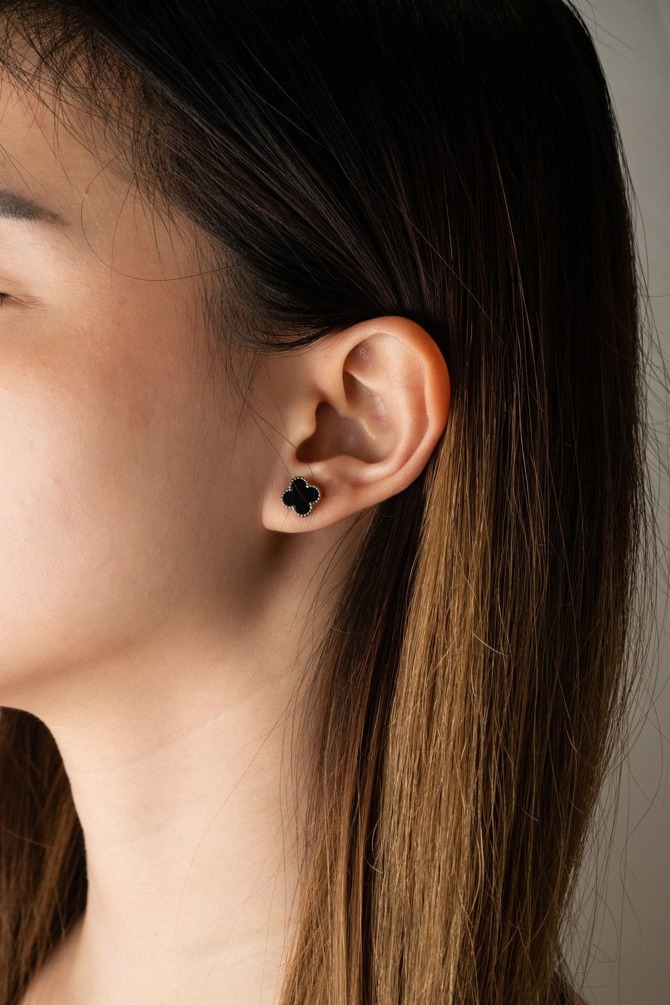 Black Clover Stud Earrings - Image 3
