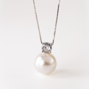 Diana White Pearl Necklace