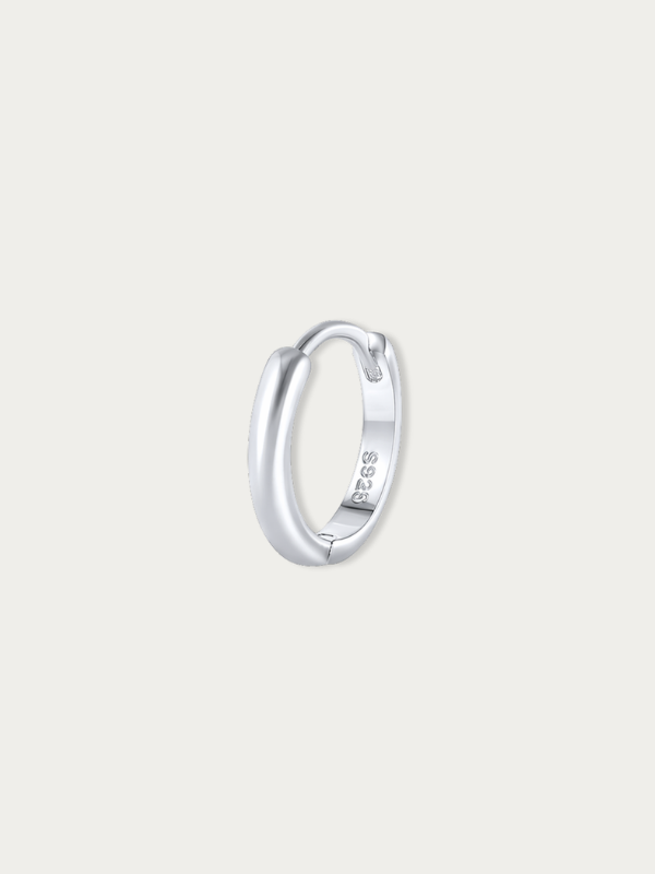 Ayla Essential Single Huggie