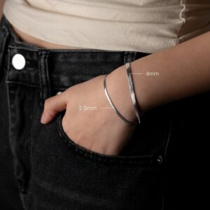 Herringbone Essential Bracelet